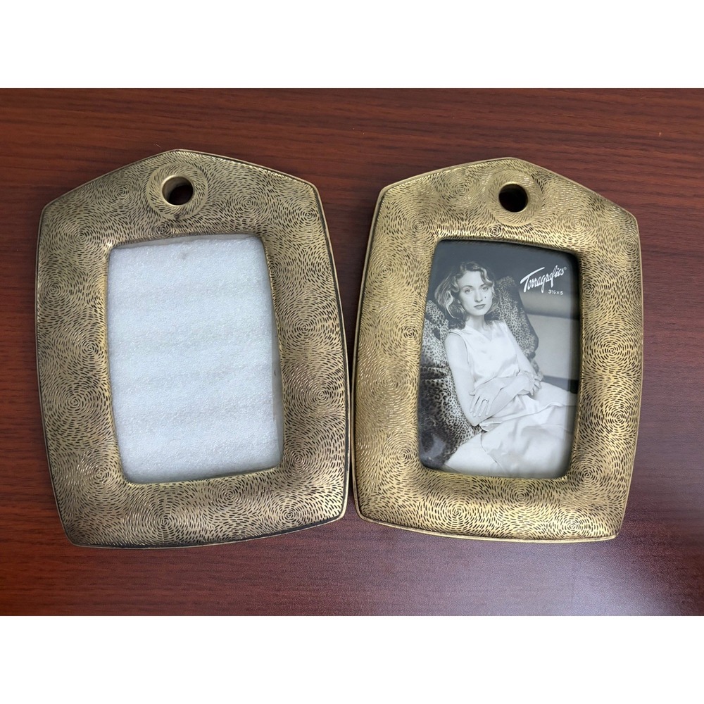 Vintage 1993 Terragrafics 3.5" x 5.5" Barovier Style Gold Tone Photo Frames Set‎